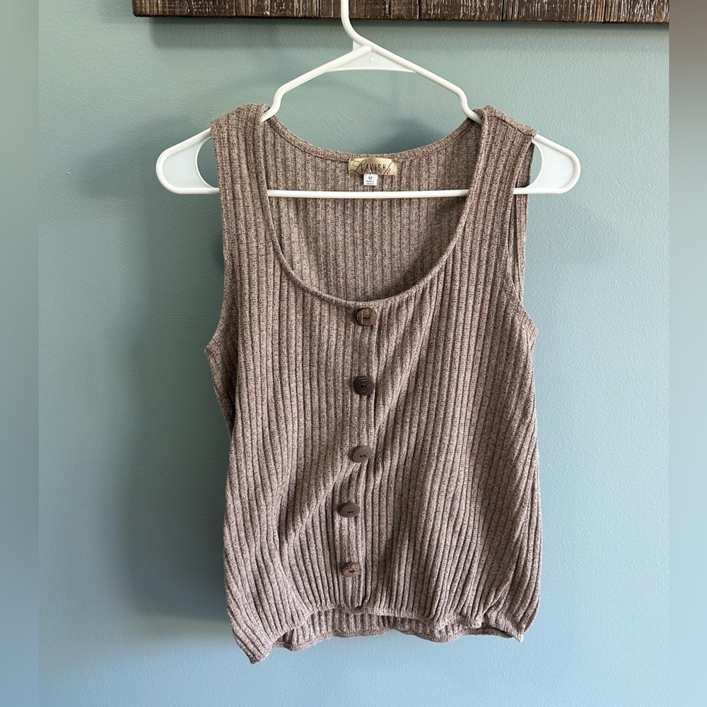 Lavish Tank Size medium